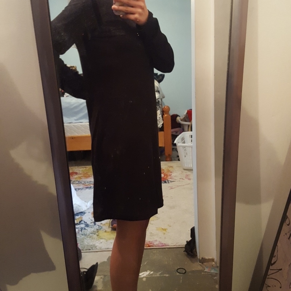 Basic Soft Black Dress - Picture 4 of 4